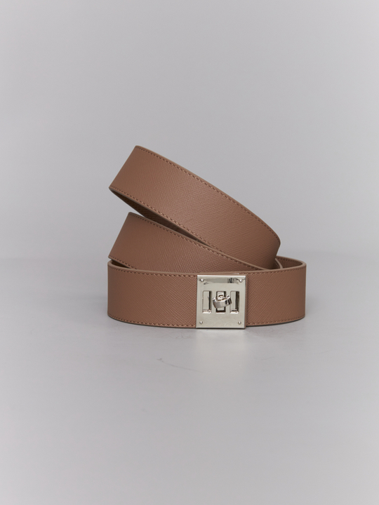 ШИРОКИЙ РЕМЕНЬ С ЗАМОЧКОМ CARAMEL