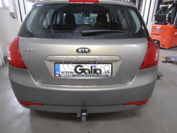 Фаркоп оцинкованный Galia K029A для Hyundai i30 хетчбек FD 2007-2010, Kia Ceed хетчбек 2006-2012(паспорт и сертификат в комплекте)(без электрики)