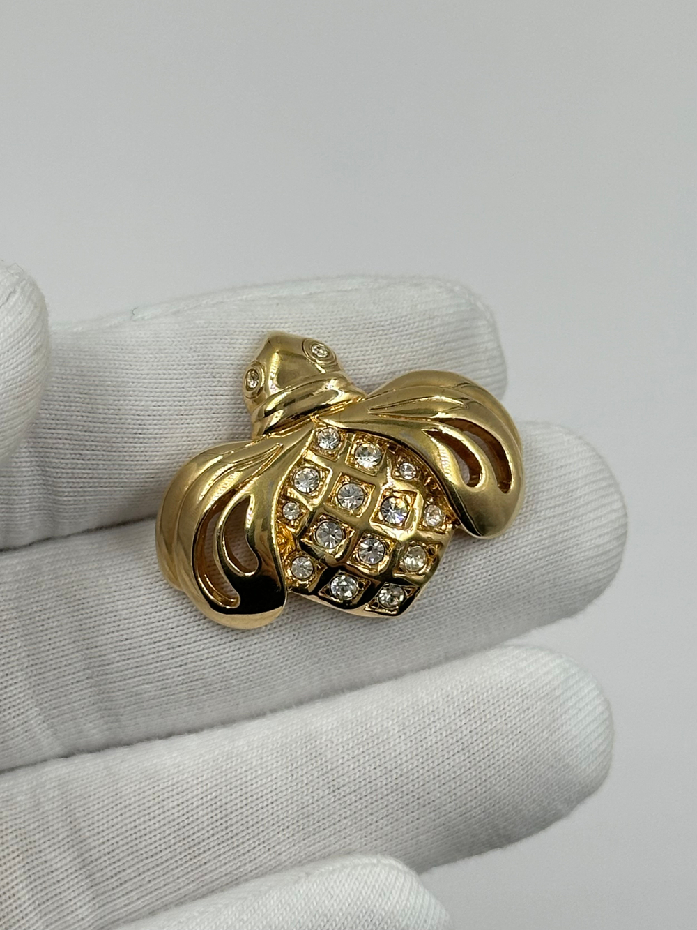 Брошь Шмель Swarovski