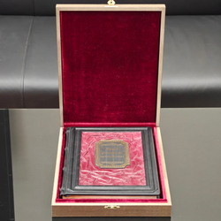 Книга в переплёте из кожи "Книга успешного руководителя" в футляре