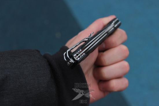 Складной нож Mcusta Tactility Elite SPG2 Hammered Blade, микарта Handle c клинком из стали SPG2 (SG2) рукоять микарта