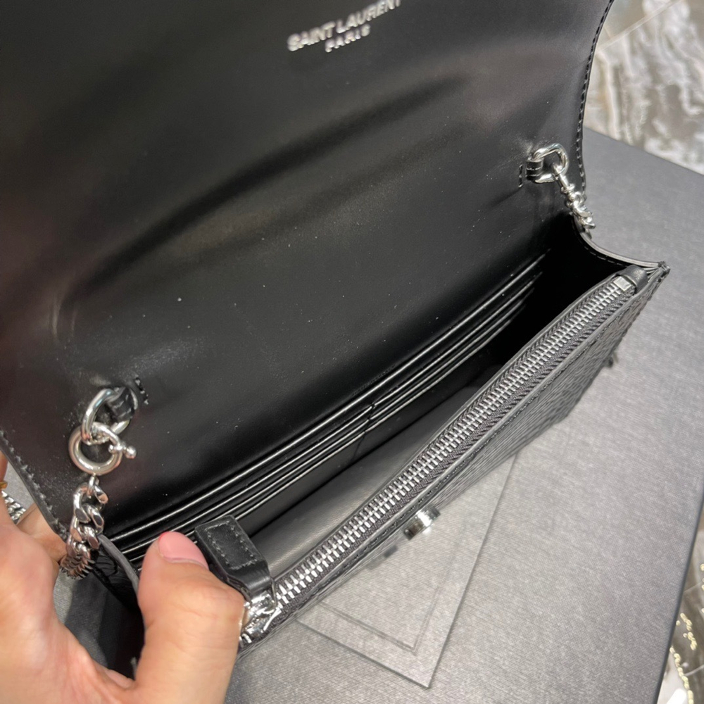 Saint Laurent Kate Chain Wallet 19 cm
