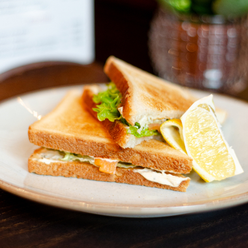 Сэндвич с сёмгой