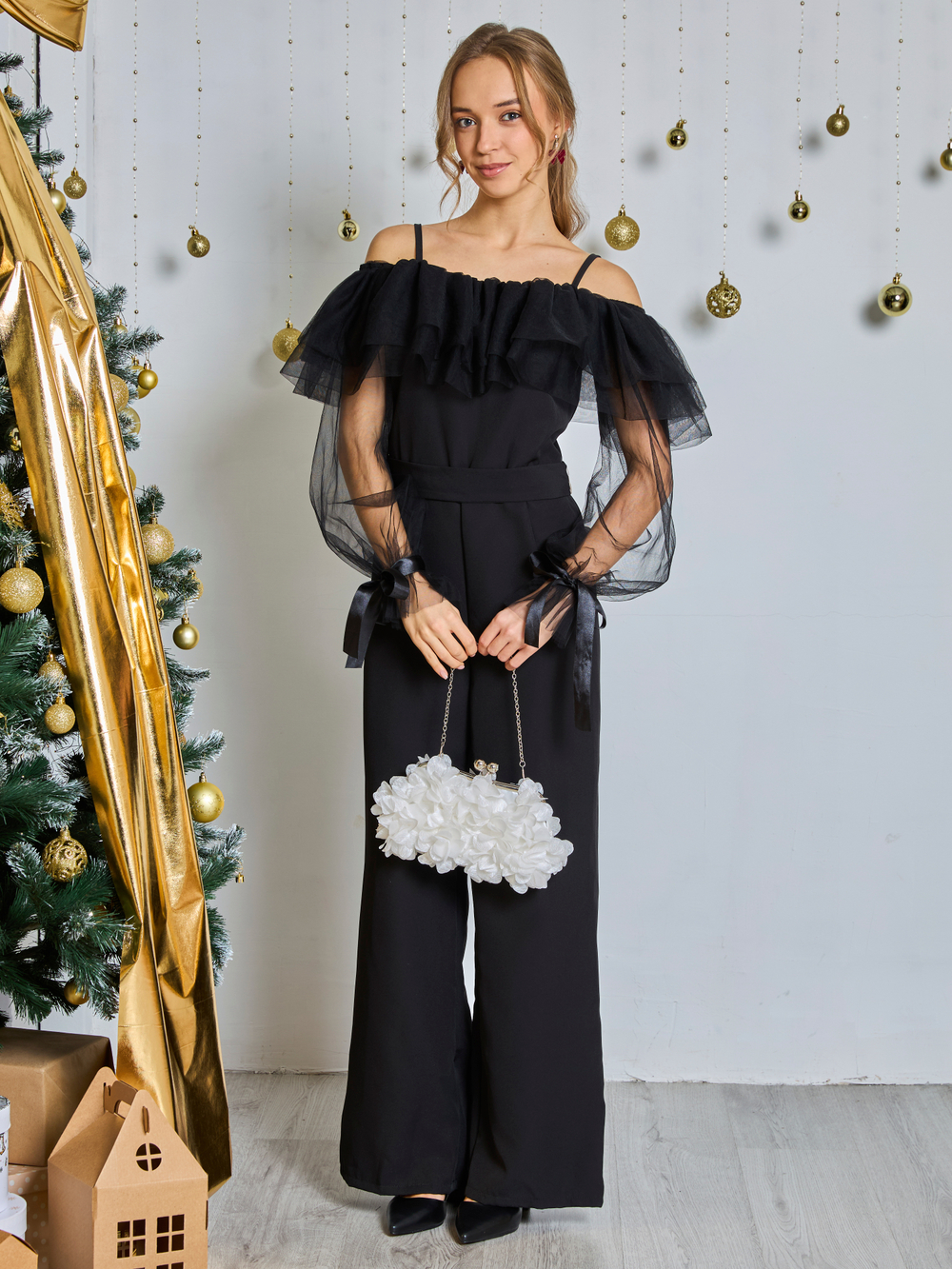 Комбинезон праздничный для девочки с фатином чёрный