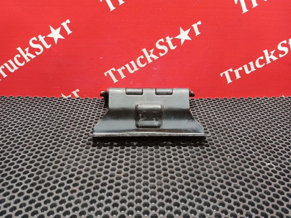 Кронштейн фары 2023г