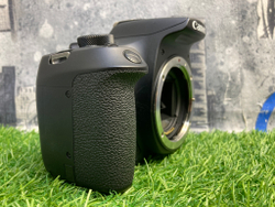 Canon 1300D + 18-55mm 3.900 кадров Покупка/Продажа