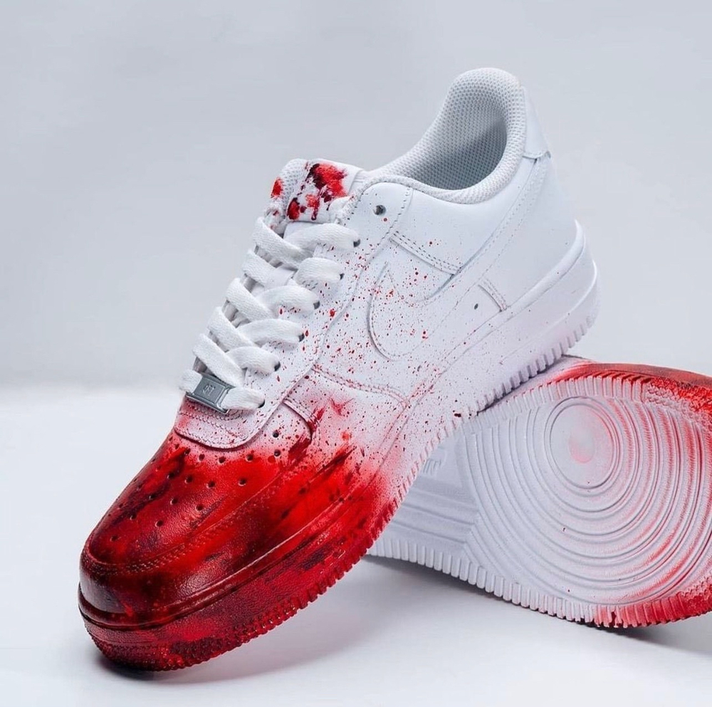 Nike Air Force // Blood