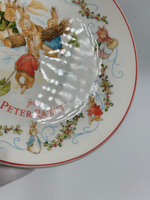 Тарелка Merry Christmas from Peter Rabbit Wedgwood 1994 год