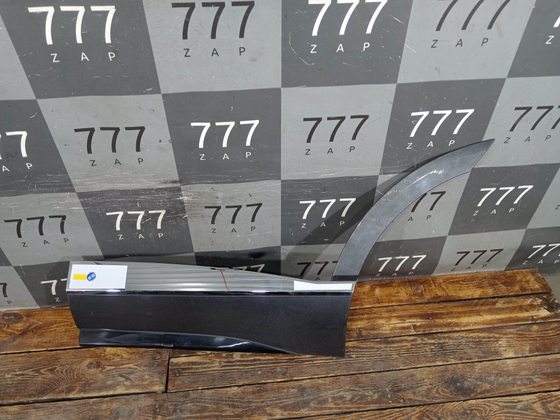 Накладка двери задней левой Genesis GV80 20-нв Б/У Оригинал 87731T6000