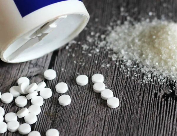 Сукралоза повреждает ДНК? Исследование о подсластителях.