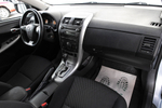 Toyota Corolla, 2011 год