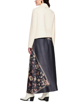 Marc-Cain-Co_FrühjahrSommer-2026_110_AC-12.01-W33_3