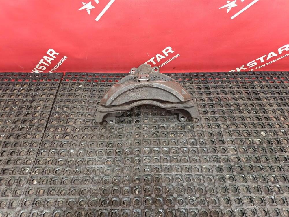 Суппорт правый