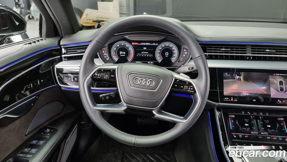 Audi A8 (D5) 55 TFSI Quattro LWB (12.2021)