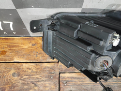 Фара правая LED Changan UNI-T 20-нв Б/У Оригинал S202F2805010401