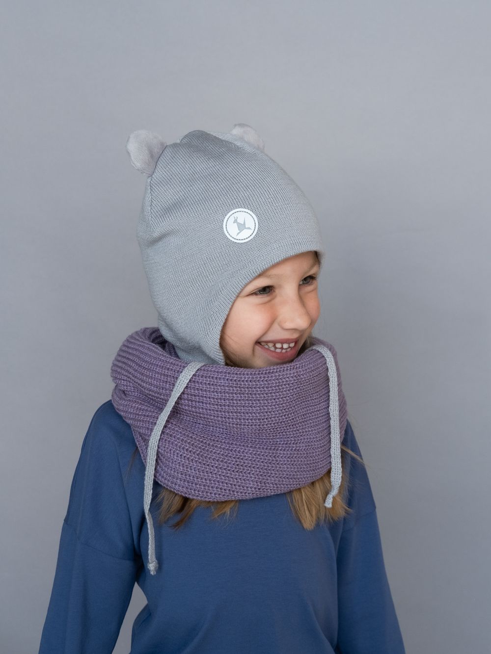 Шапка весенняя/осенняя вязаная ЛОРА (Серебро)