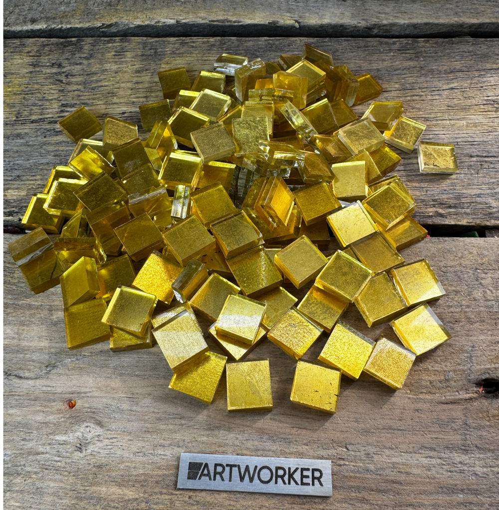 Золотая смальта 15х15 мм (2.5 гр) - 6 мм