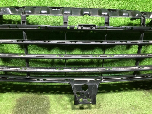Решетка переднего бампера Porsche Cayenne 3 17-23