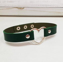 Чокер с сердечком