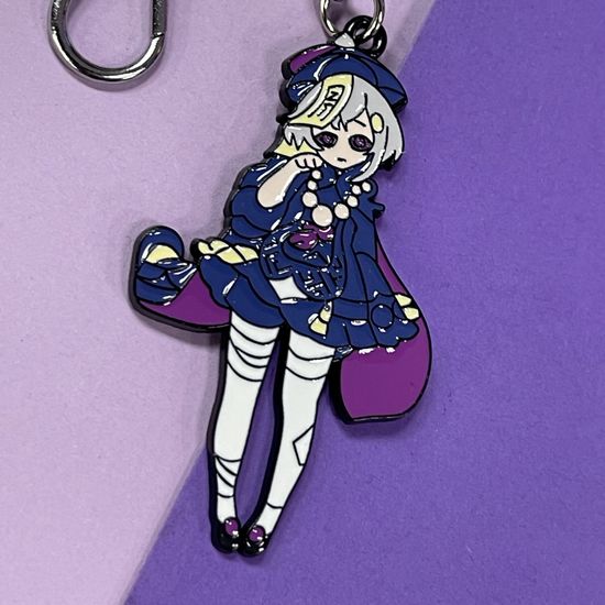 Брелок металлический Ци Ци Геншин Импакт Genshin Impact