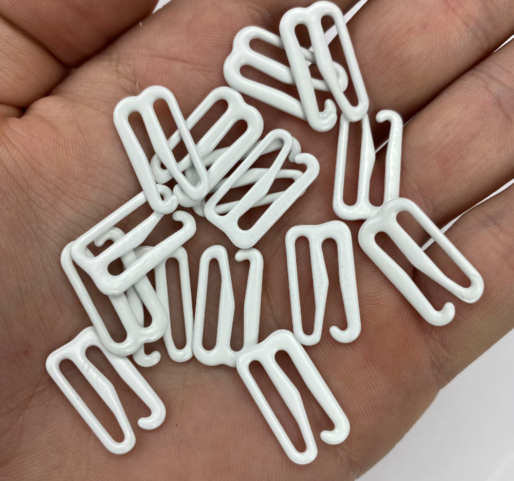 Застежка-крючок металл белый 15 мм