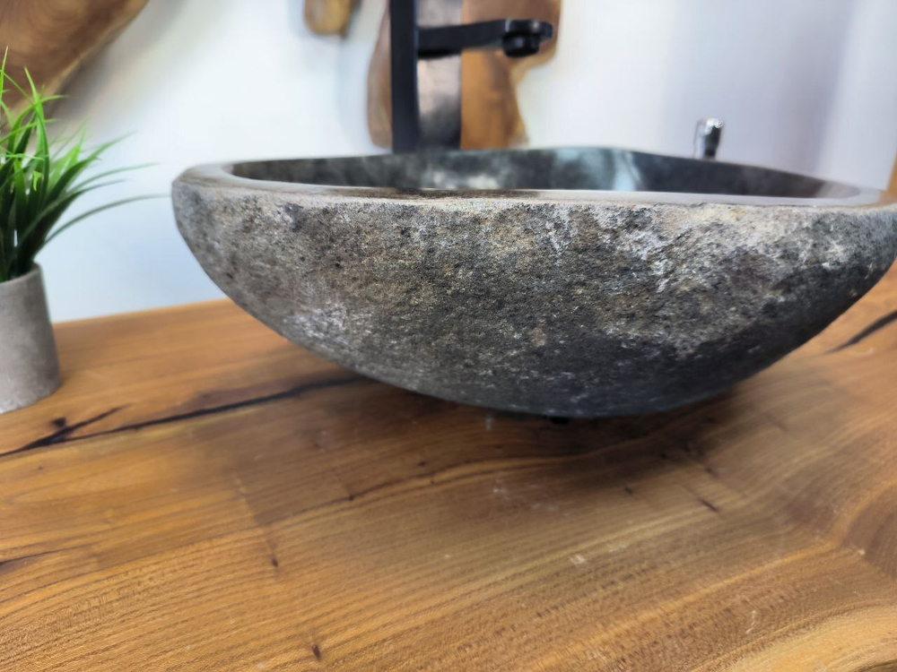 Раковина из речного камня RS-65786 46х32х16 из натурального камня