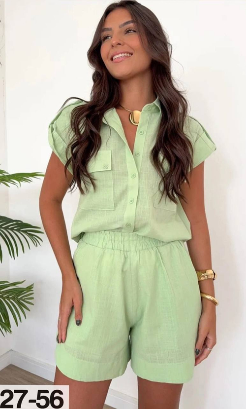 Костюм с шортами