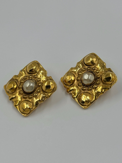 Клипсы Ромбы с «жемчугом» Chanel