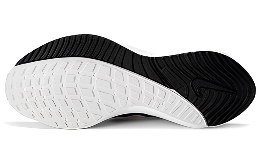 Кроссовки Nike Air Zoom Vomero 16