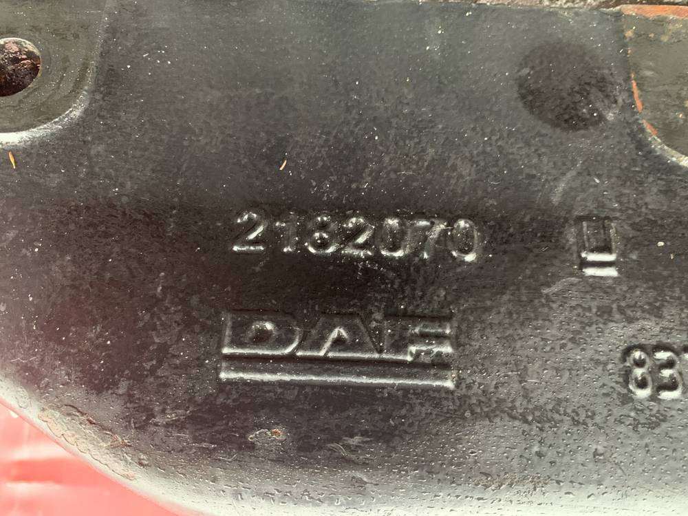 Кронштейн торсиона кабины правый 2019г