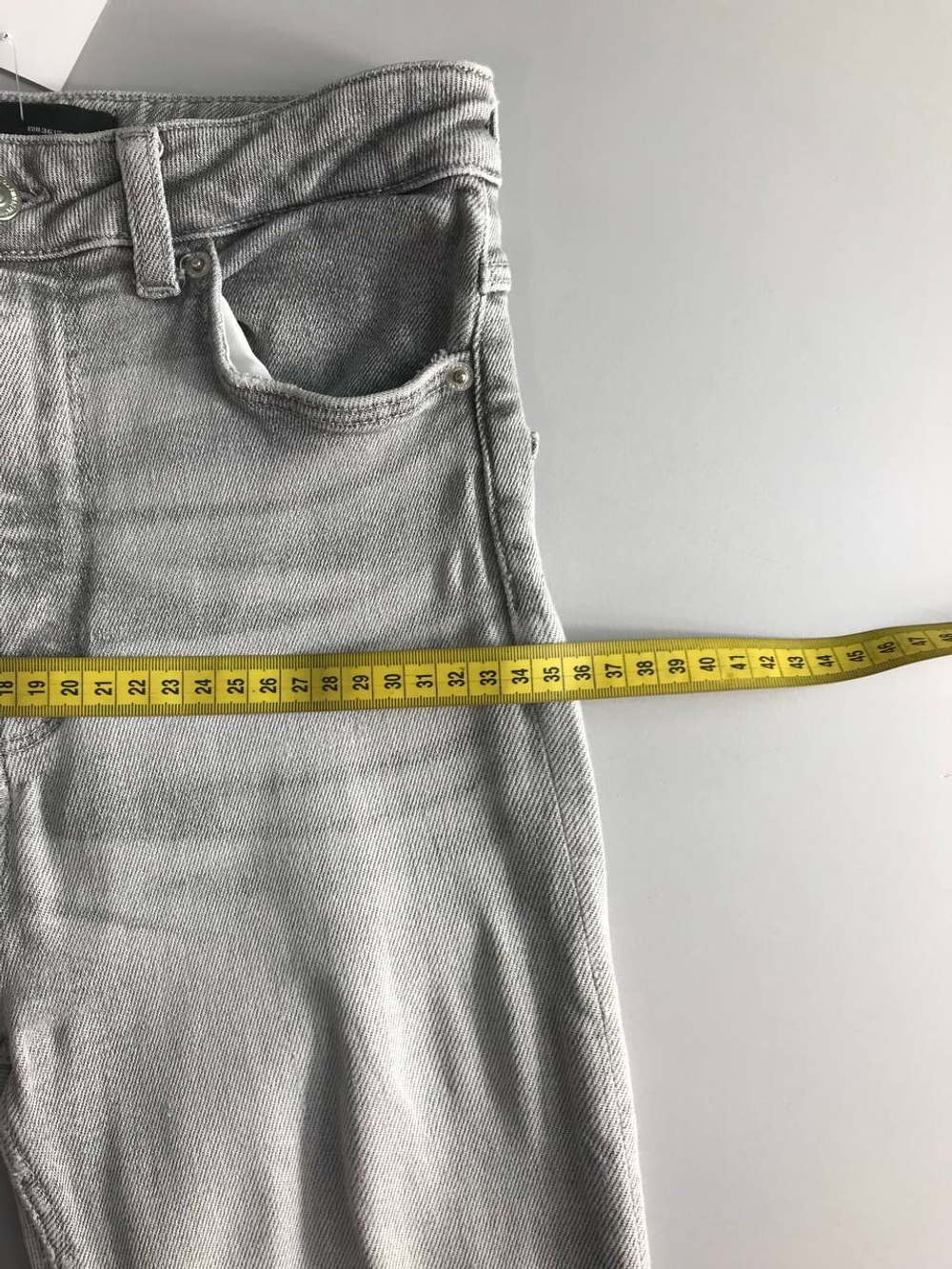 Джинсы Zara серые, маркировка 36, визуально на 42 размер