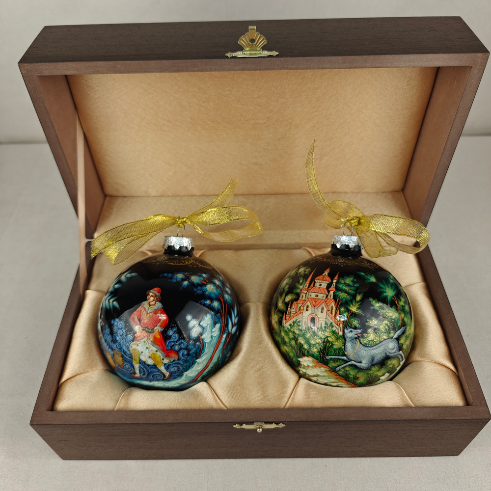 Набор новогодних шаров с ручной росписью "По-щучьему веленью" и "Жар-птица" в футляре