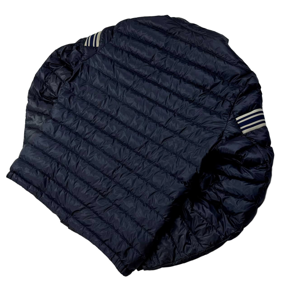 Микропуховик Moncler