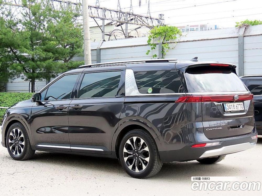 Kia Carnival (Sedona) 4 Generation 9-и местный Signatures (01.2021)
