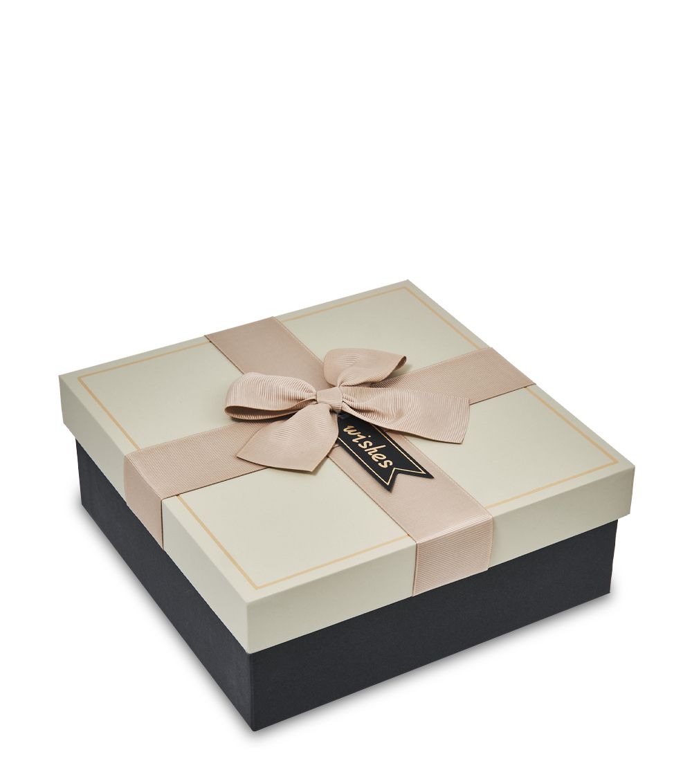 WF-190/1-B Коробка мал., кремовый/черный