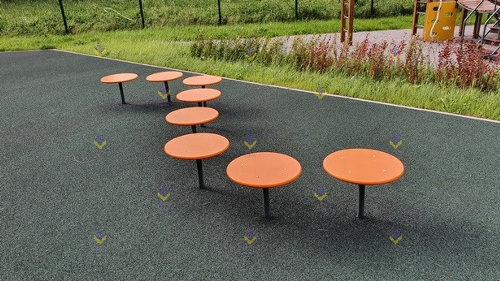 Стол для песочницы круглый