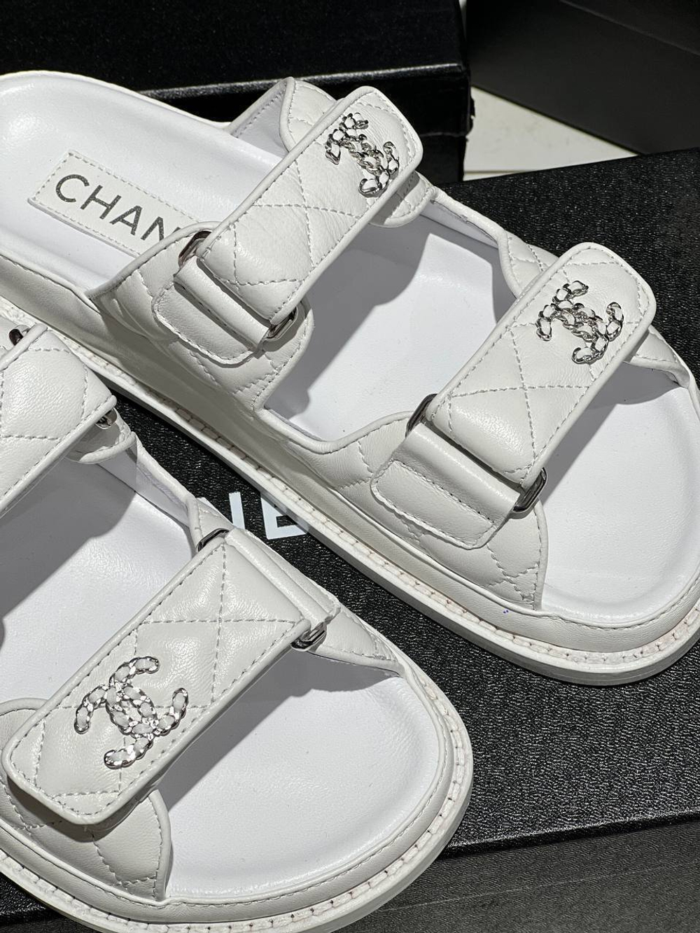 Шлепанцы CHANEL