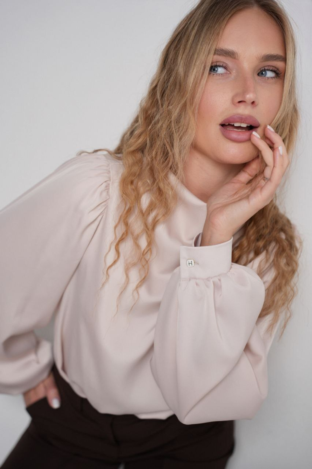 Блузка женская М-1703