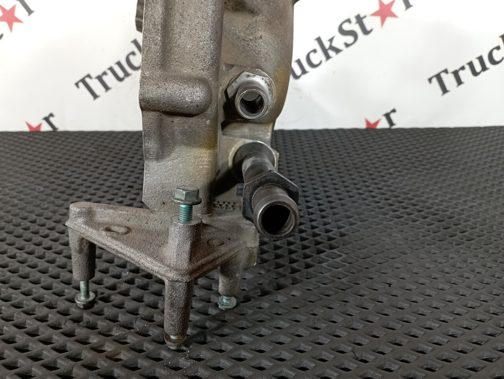 Корпус водяного насоса