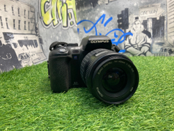 Olympus E-500 Kit 14-45mm