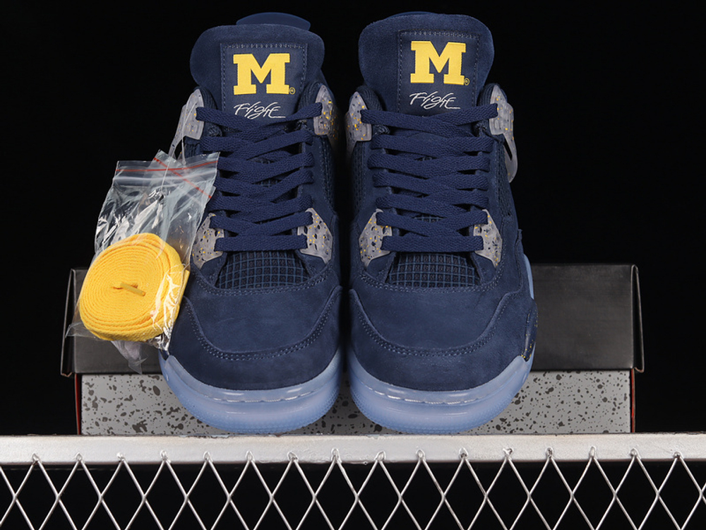 Nike air jordan 4 michigan pe cheap