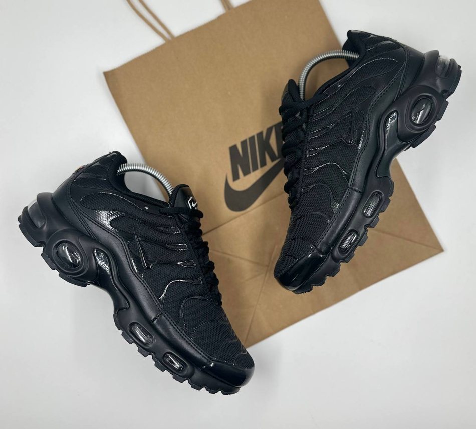 Кроссовки Nike Air Max TN Plus #291 (черн.)