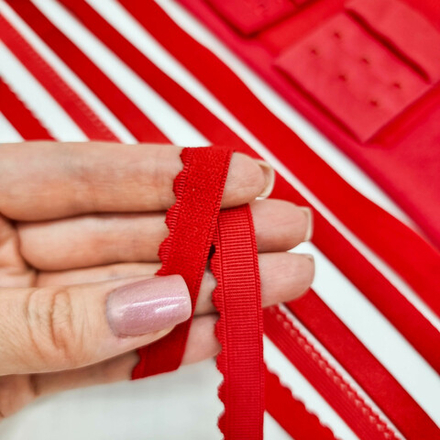 Резинка становая с фестончатым краем КРАСНЫЙ, 12мм