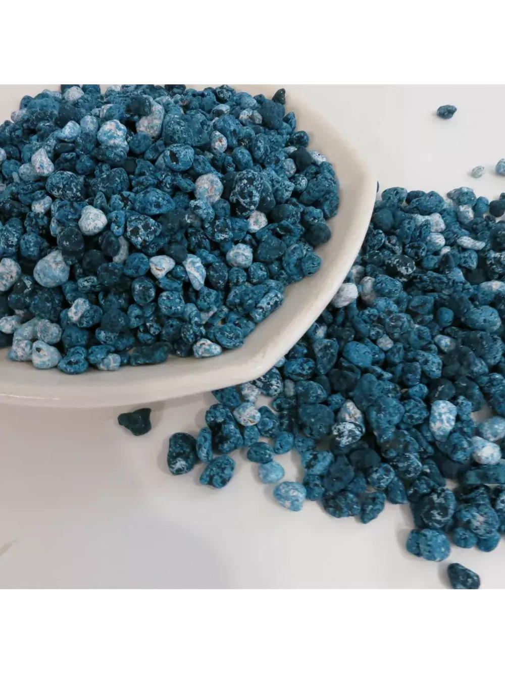 Керамзит цветной 2 л фракция 5-10 мм