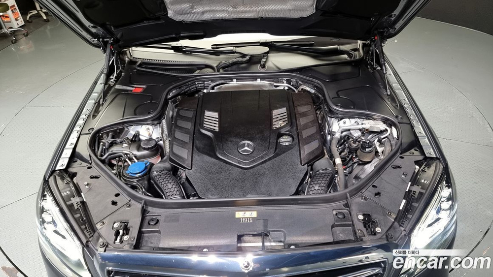 Mercedes-Benz S-Class W222 S560L 4MATIC (01.2020)