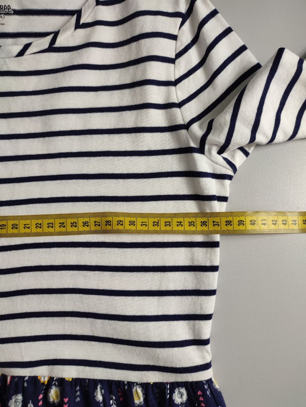 Платье Gymboree модное и практичное, на 14 лет