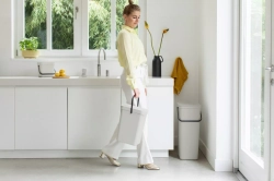 Brabantia - Контейнер для мусора Sort &amp; Go 12л Светло-серый / артикул   213281  / GTIN 8710755213281