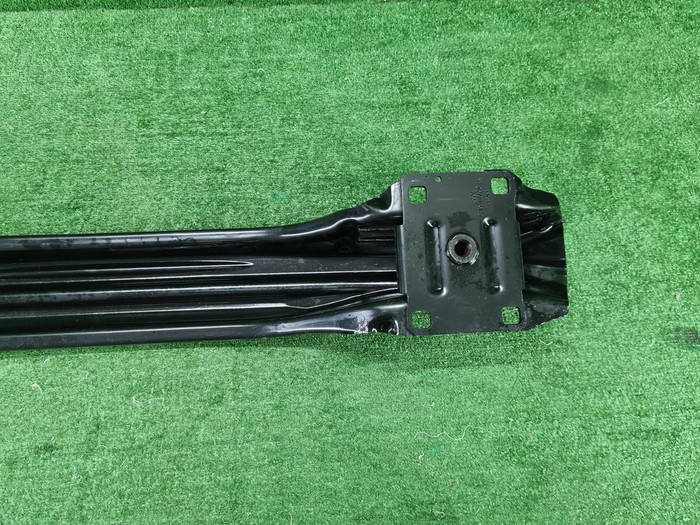 Усилитель задний Jaguar F-PACE (2016-н.в.)