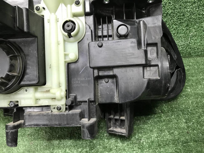 Фара левая Genesis GV80 (2020-2023) LED