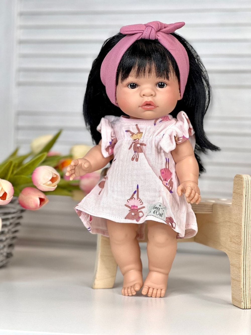 Кукла Nines виниловая 37см JOY (3004K)